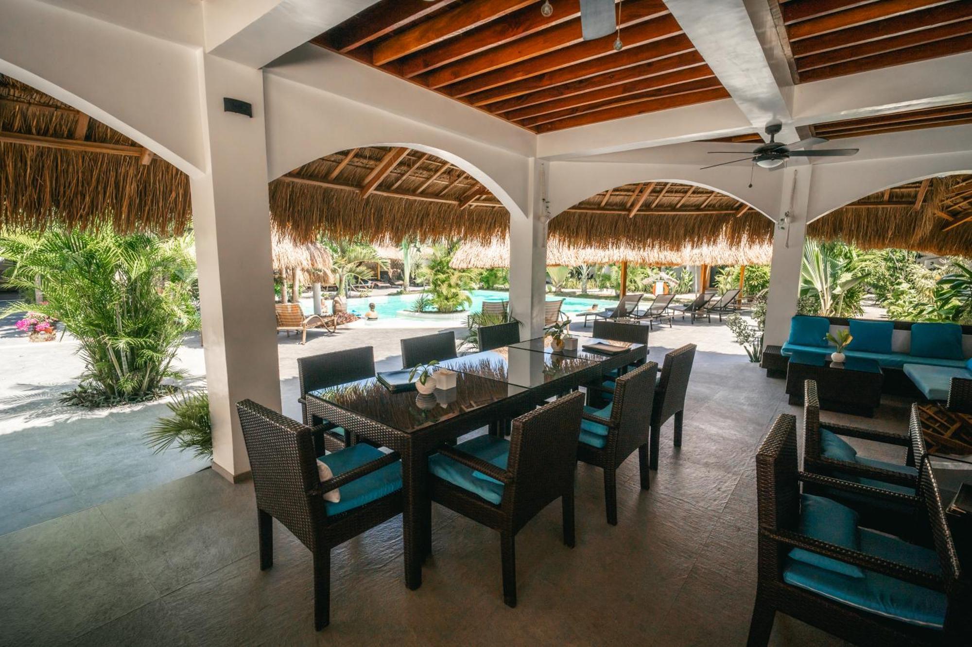 Secret Paradise Moalboal Exterior photo