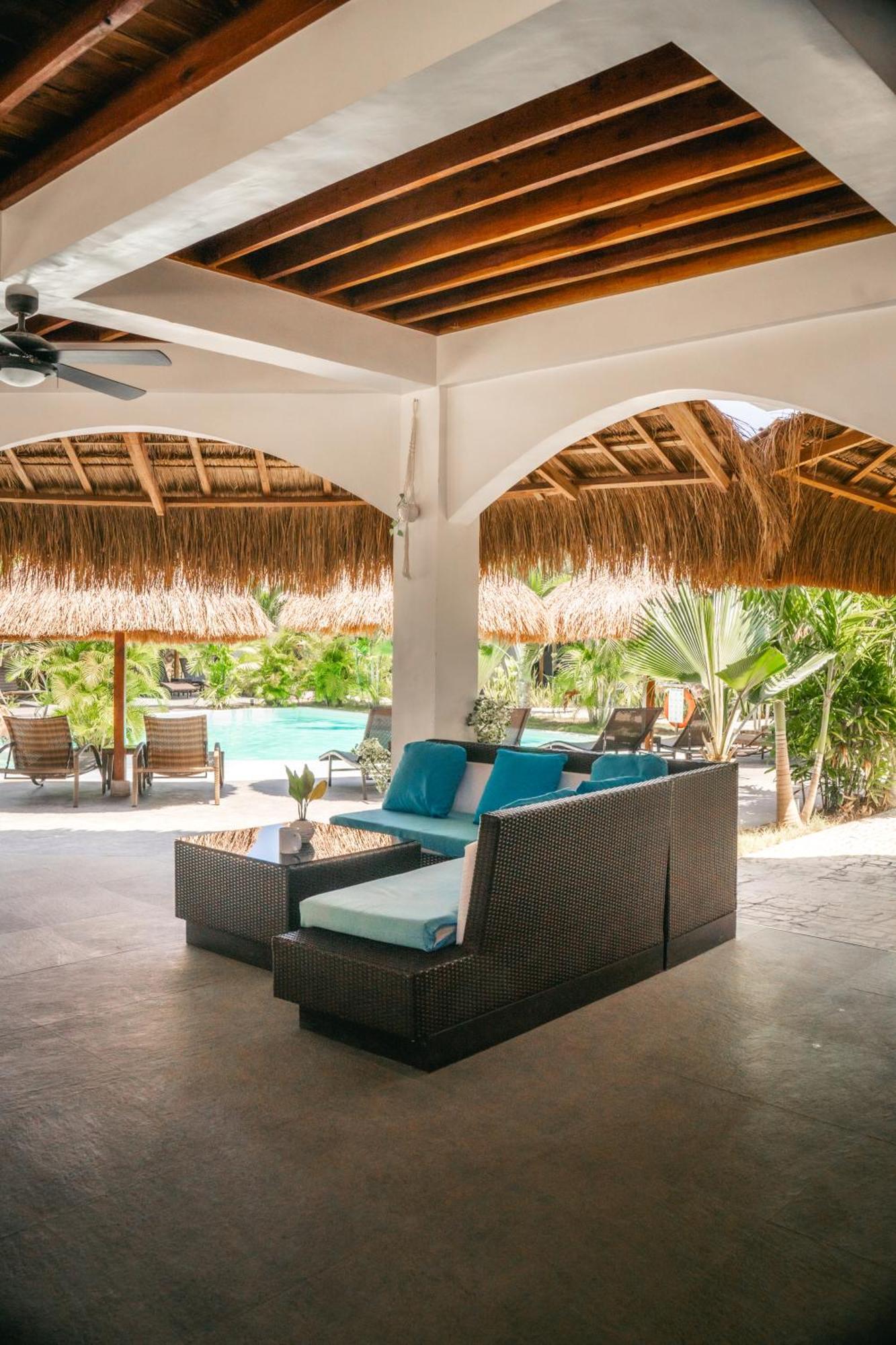 Secret Paradise Moalboal Exterior photo