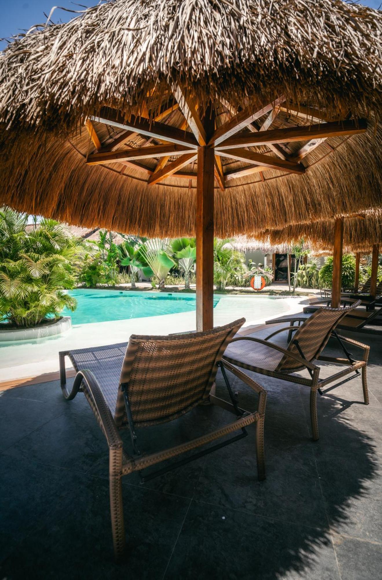 Secret Paradise Moalboal Exterior photo